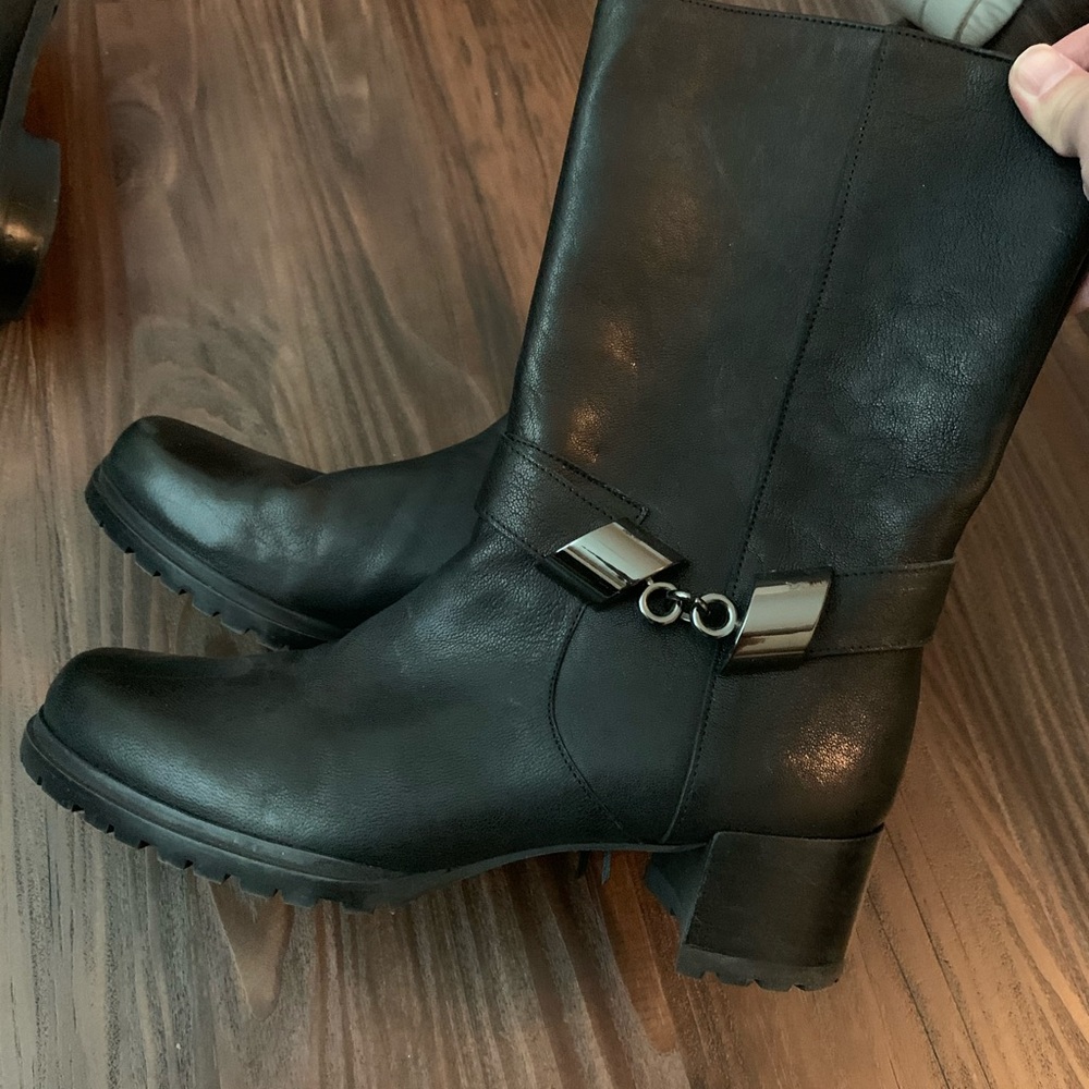 Stuart Weizmann boots